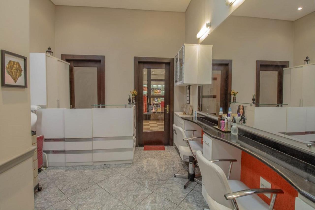Marriott Sao Paulo Airport Hotel Guarulhos Zewnętrze zdjęcie A salon in India