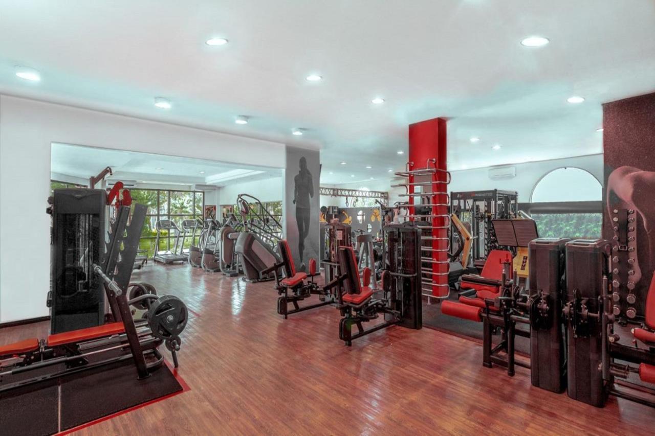 Marriott Sao Paulo Airport Hotel Guarulhos Zewnętrze zdjęcie The gym at the hotel