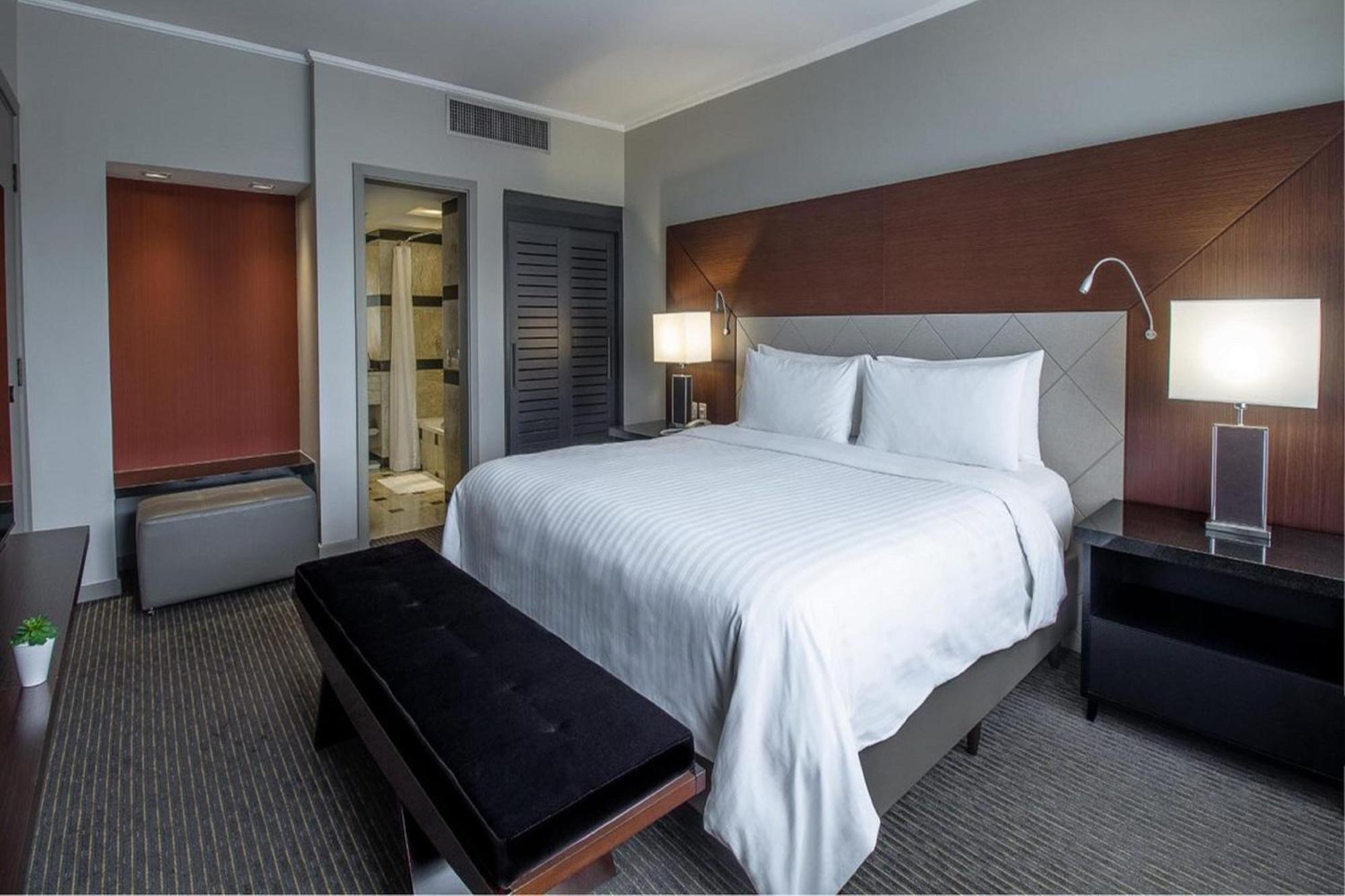 Marriott Sao Paulo Airport Hotel Guarulhos Zewnętrze zdjęcie A bedroom at the Four Seasons Hotel