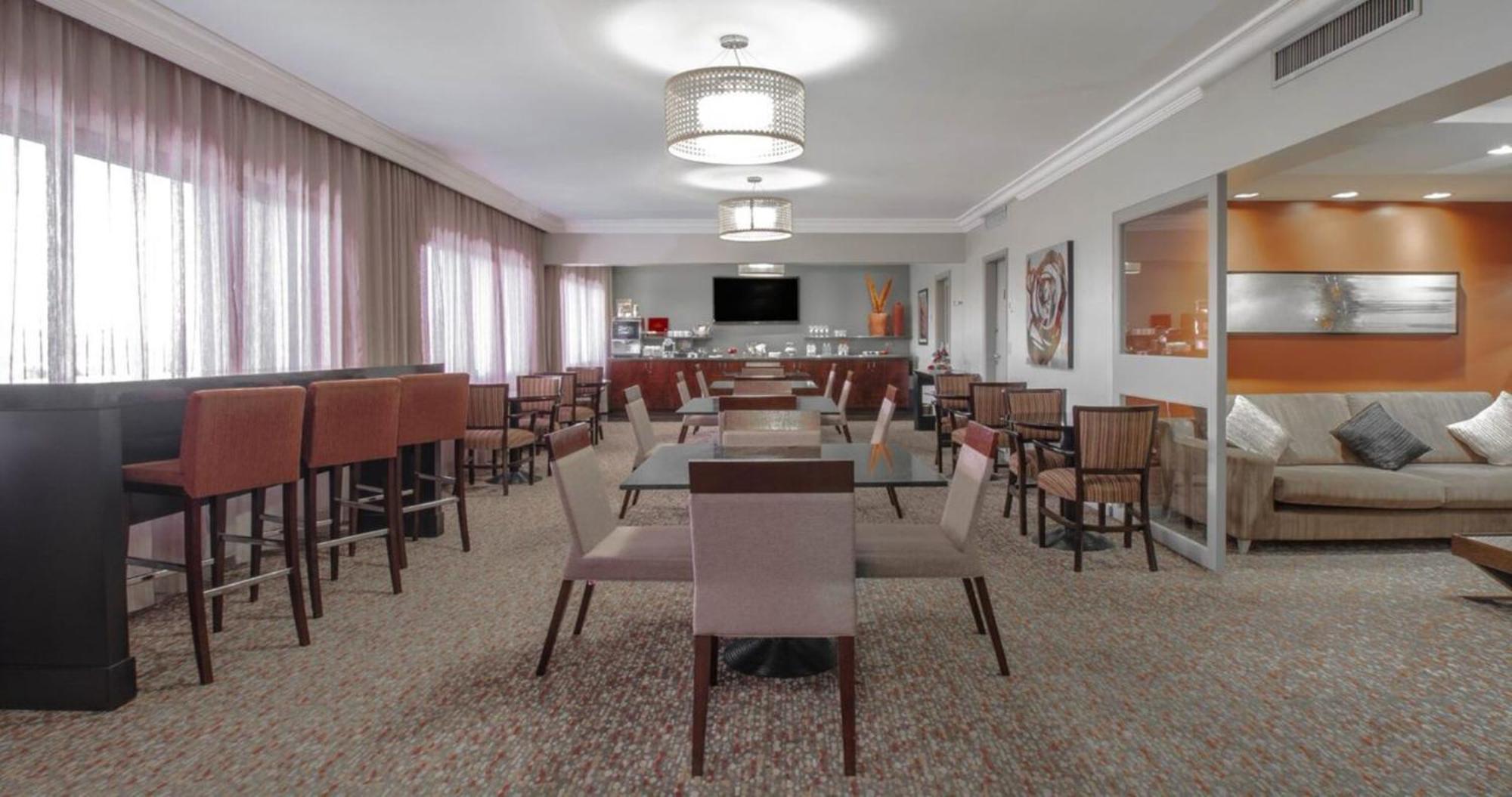 Marriott Sao Paulo Airport Hotel Guarulhos Zewnętrze zdjęcie The Club at Newark Airport